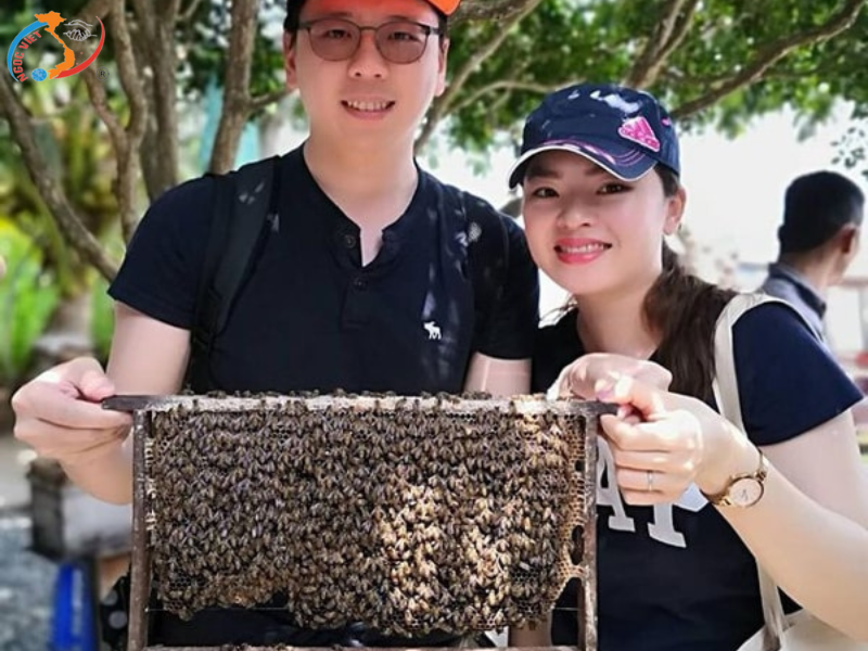 TOUR MỸ THO - BẾN TRE 1 Ngày, Tát Mương Bắt Cá