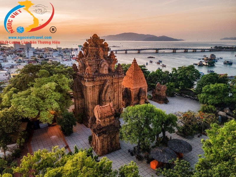 TOUR NHA TRANG 4N3Đ - TRẢI NGHIỆM CẮM TRẠI TRÊN BIỂN