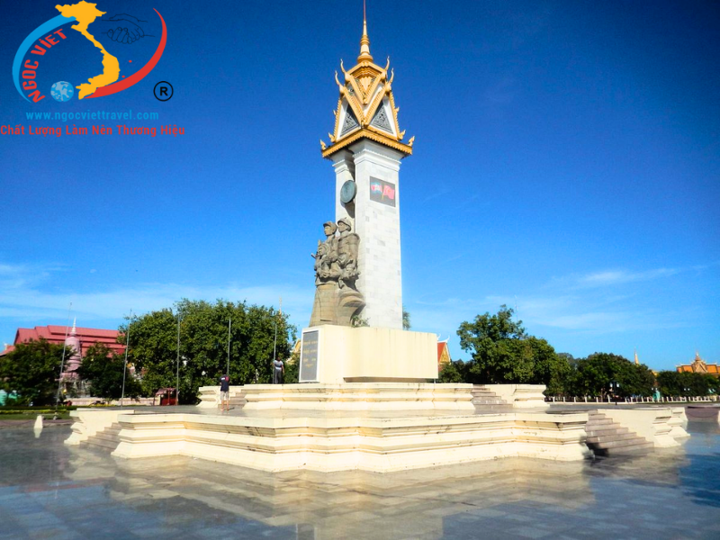 CAMPUCHIA TOUR, SIEM REAP - OUDONG ANCIENT CAPITAL - PHNOM PENH - VIP LIMOUSINE CAR, 4 STAR  HOTEL